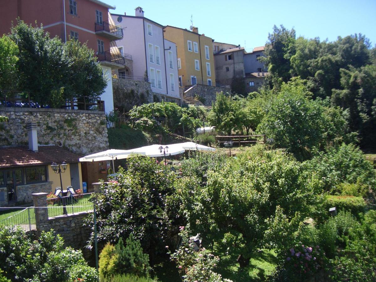 Hotel Paese Corvara Beverino Room photo